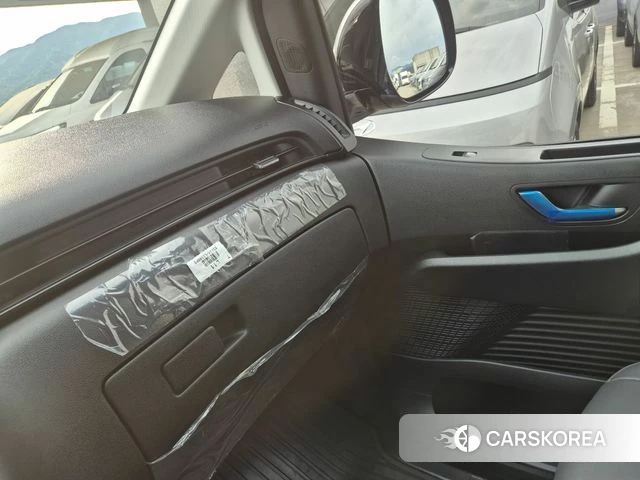 Hyundai Staria id 4307975 из Кореи 8