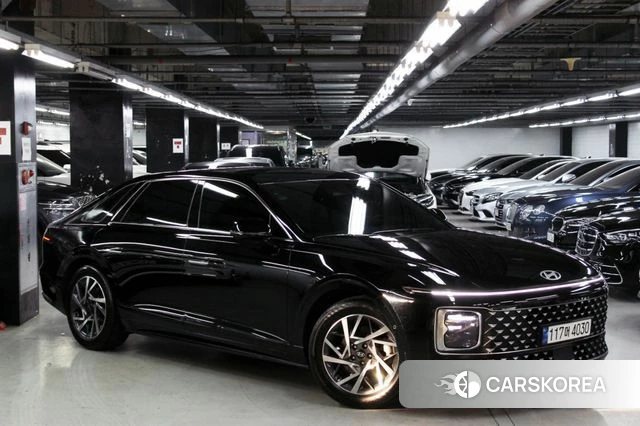 Hyundai Grandeur (GN7) id 3953489 из Кореи 8