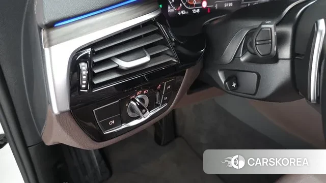 BMW 6 Series GT (G32) id 3007352 из Кореи 8