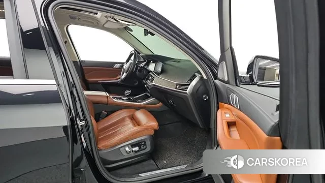 BMW X7 (G07) id 3600814 из Кореи 8