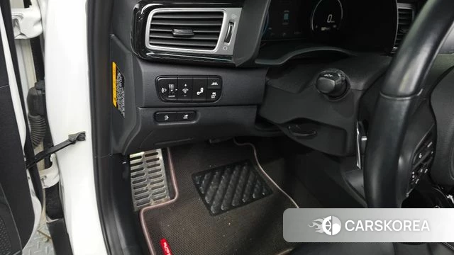 Kia Niro EV id 4856186 из Кореи 8