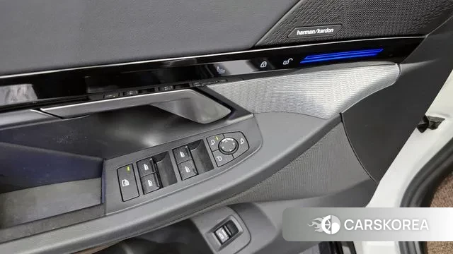 BMW 5 Series (G60) id 3016112 из Кореи 8