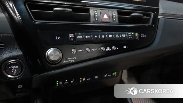 Lexus ES300h 7th generation id 3058170 из Кореи 8