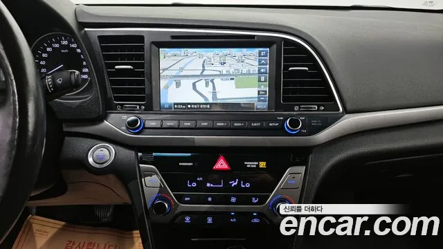 Hyundai Avante AD id 2845024 из Кореи 8