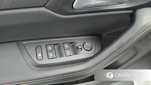 Peugeot 508SW Second generation id 3012997 из Кореи 8