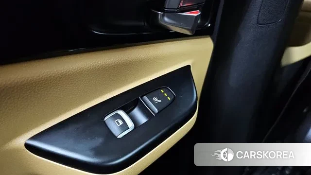 Kia Carnival 4th generation id 2891015 из Кореи 8