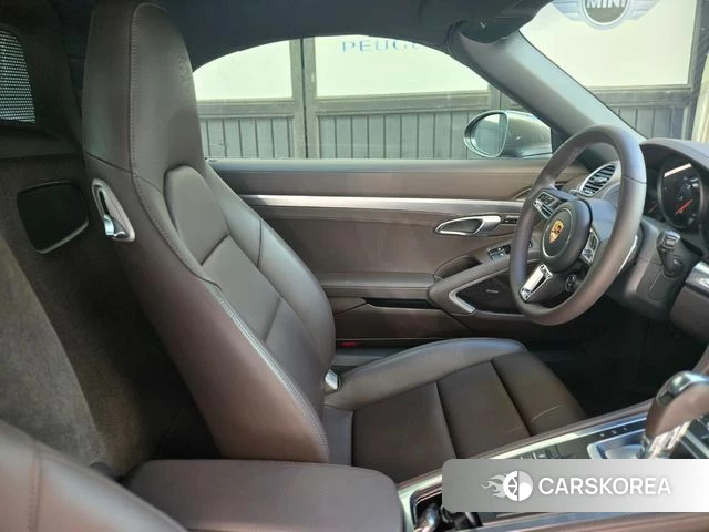 Porsche 718 Boxster id 3839962 из Кореи 8