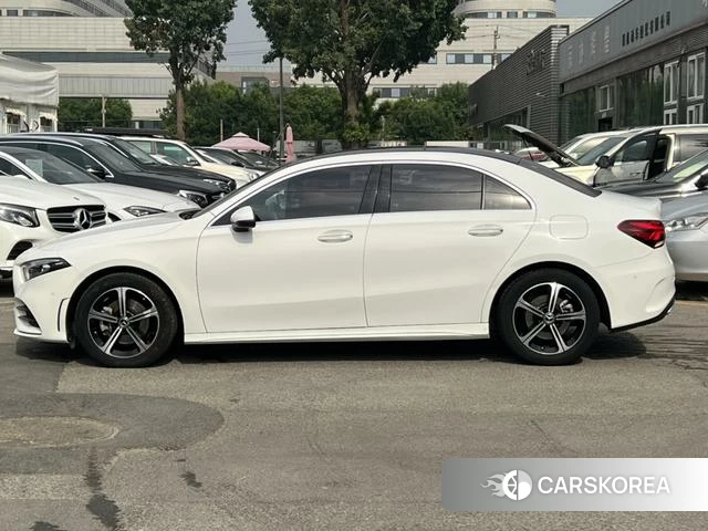 Mercedes-Benz Class A id 4300399 из Китая 8