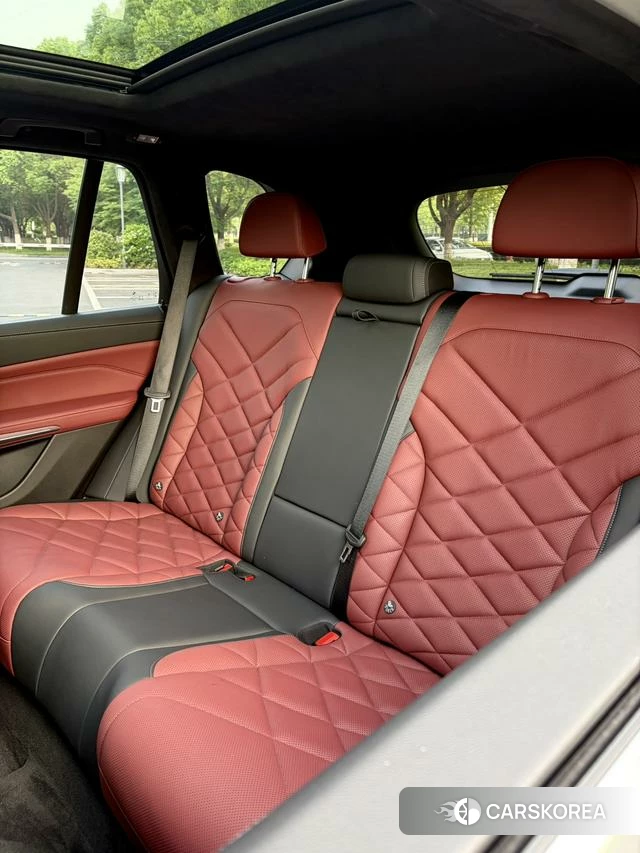 BMW X5 id 4353382 из Китая 8