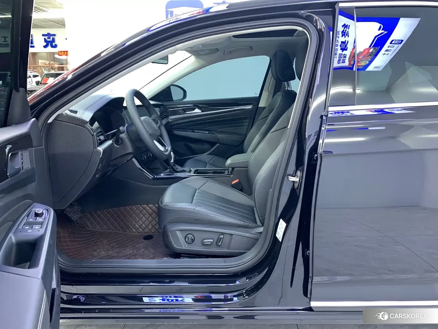 Volkswagen Passat id 4599691 из Китая 9
