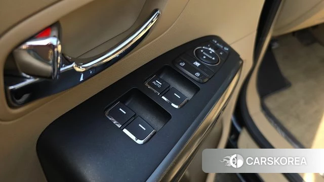 Kia The New Carnival id 4245601 из Кореи 8