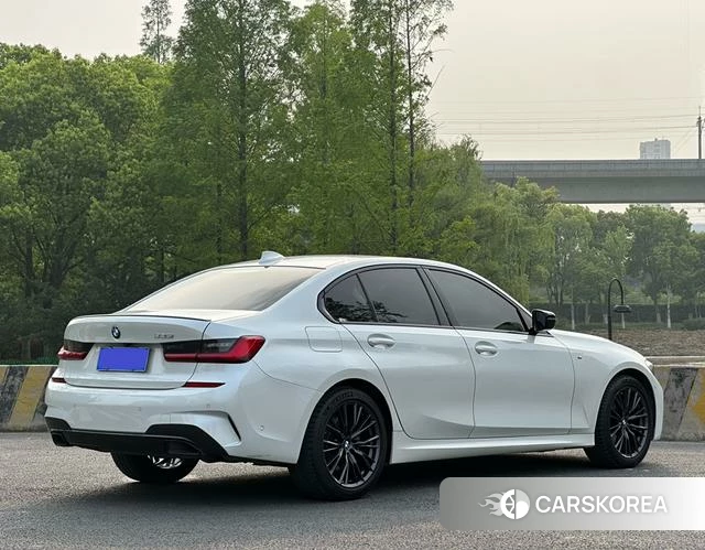 BMW 3 series id 4275459 из Китая 8