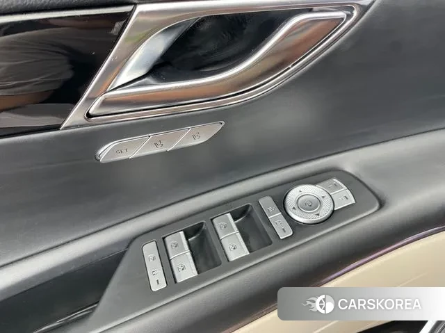 Genesis GV80 id 3017892 из Кореи 8