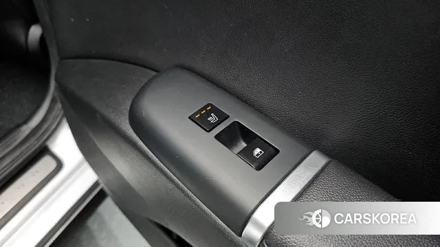 Hyundai Grandeur (GN7) id 3021732 из Кореи 8