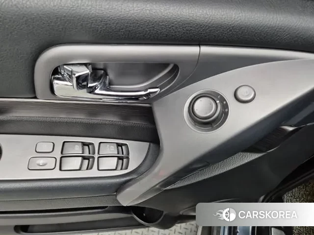 Ssangyong Korando Turismo id 3709353 из Кореи 8