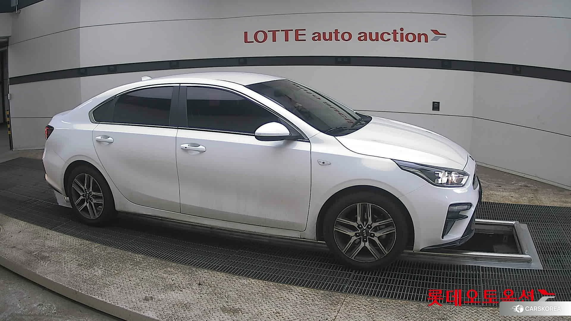 Kia K3 id 3875780 из Кореи 8