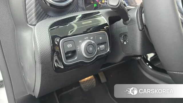 Mercedes-Benz A-Class W177 id 3482068 из Кореи 8