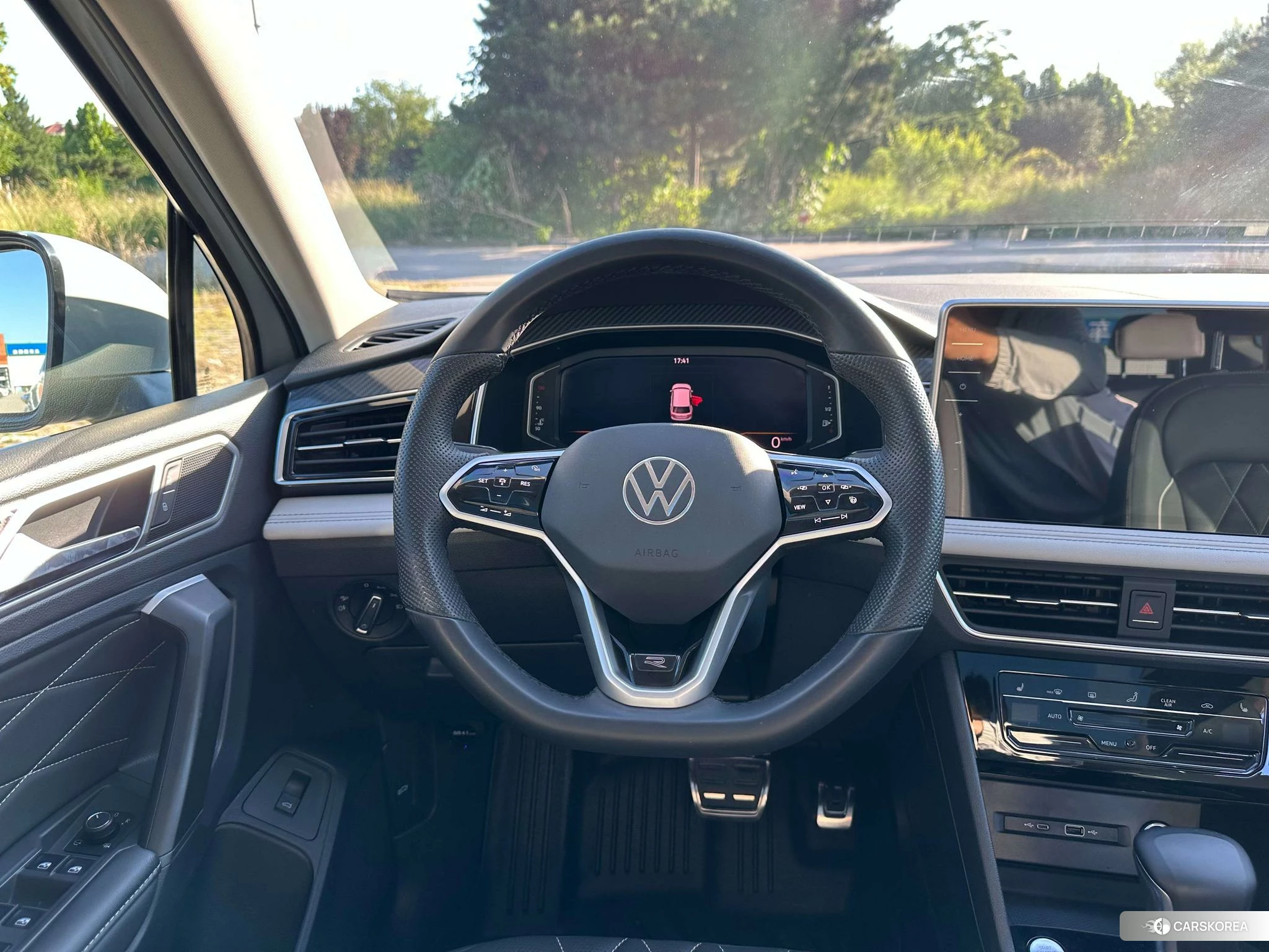 Volkswagen Tiguan L id 4441216 из Китая 8