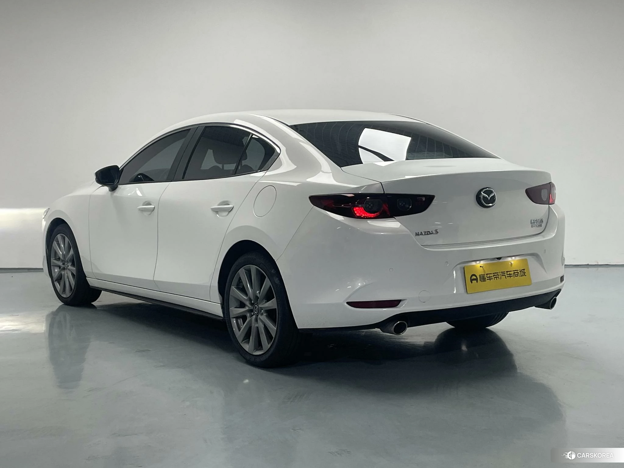Mazda 3 id 4486445 из Китая 8