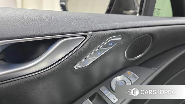 Genesis G80 (RG3) id 4267986 из Кореи 8