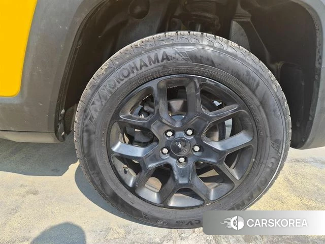 Jeep Renegade id 4269233 из Кореи 8
