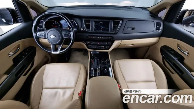 Kia The New Carnival id 2589891 из Кореи 8