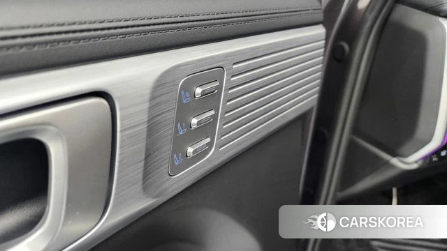 Hyundai Santa Fe (MX5) id 4375404 из Кореи 8