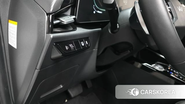 Kia Di Ol Nu Niro id 3915681 из Кореи 8