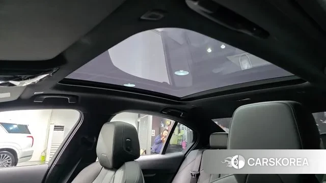 BMW 5 Series (G60) id 3675058 из Кореи 8