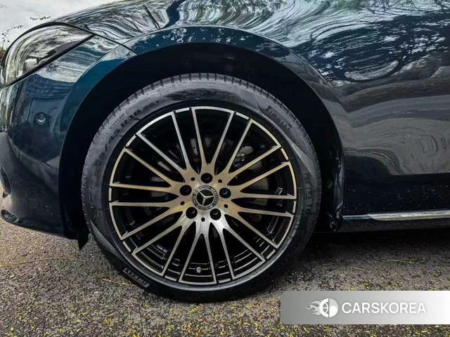 Mercedes-Benz Class C id 4265269 из Китая 8