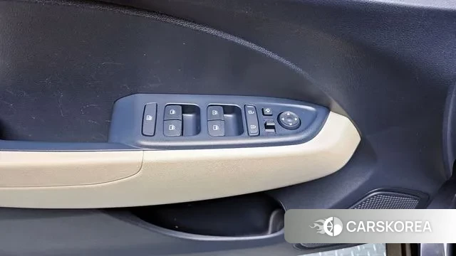 Hyundai Venue id 3324697 из Кореи 8