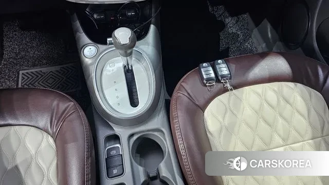 Kia Soul EV id 3325280 из Кореи 8