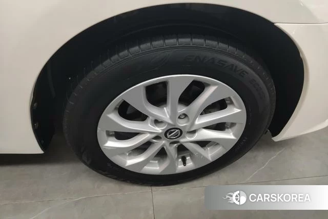 Nissan Xuan Yi id 4264124 из Китая 8
