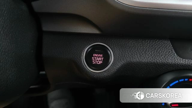 Kia Stonic id 4662414 из Кореи 8