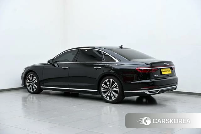 Audi A8 id 4210189 из Китая 8