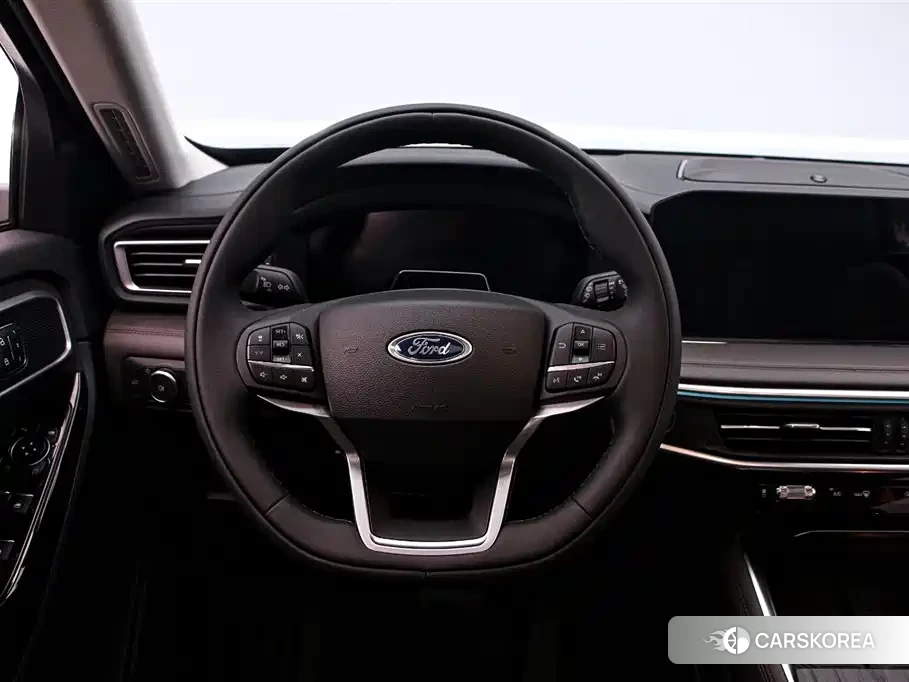 Ford Explorer id 4515413 из Китая 8