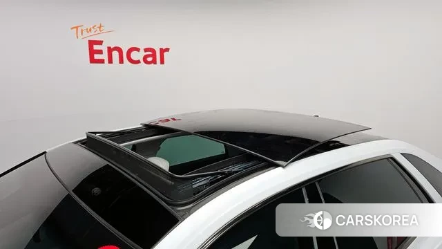 Hyundai Grandeur Hybrid (GN7) id 3776504 из Кореи 8