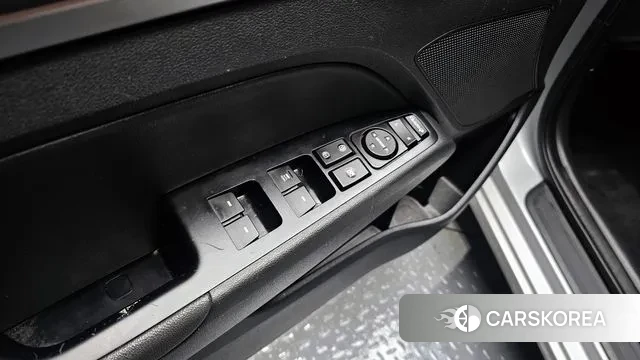 Hyundai Avante AD id 3375341 из Кореи 8