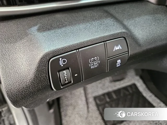 Hyundai Avante Hybrid (CN7) id 3443869 из Кореи 8