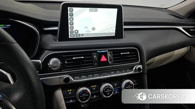 Genesis G70 id 3444499 из Кореи 8