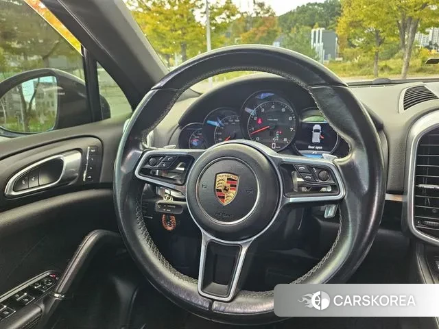 Porsche New Cayenne id 3275418 из Кореи 8