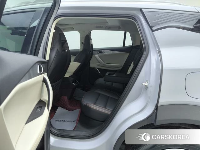 Lynk 06 EM-P id 4254332 из Китая 8