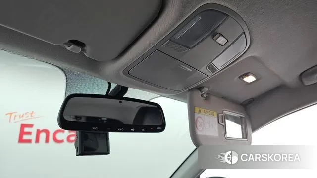 Kia Stonic id 3509192 из Кореи 8