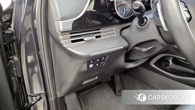 Hyundai The New Grandeur IG id 3396102 из Кореи 8