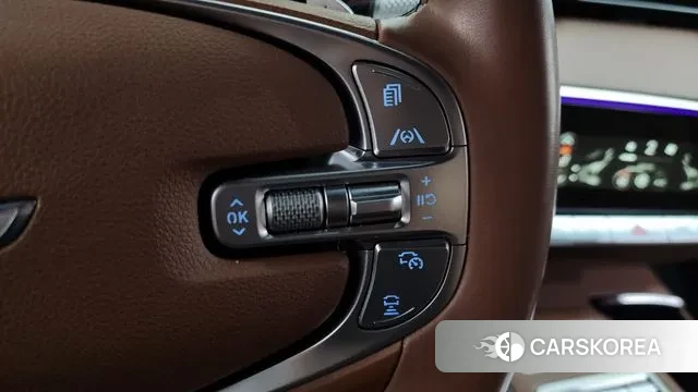 Genesis GV70 id 3685995 из Кореи 8