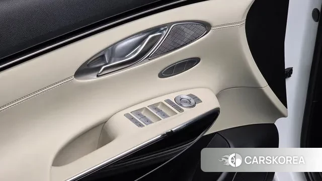 Genesis GV70 id 3675968 из Кореи 8