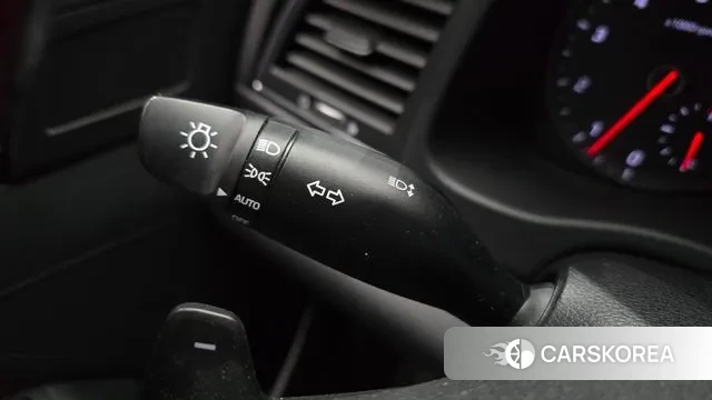 Hyundai Avante AD id 3275761 из Кореи 8