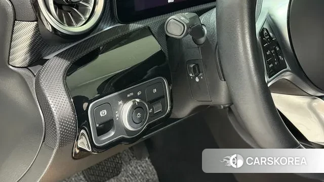 Mercedes-Benz A-Class W177 id 3294533 из Кореи 8