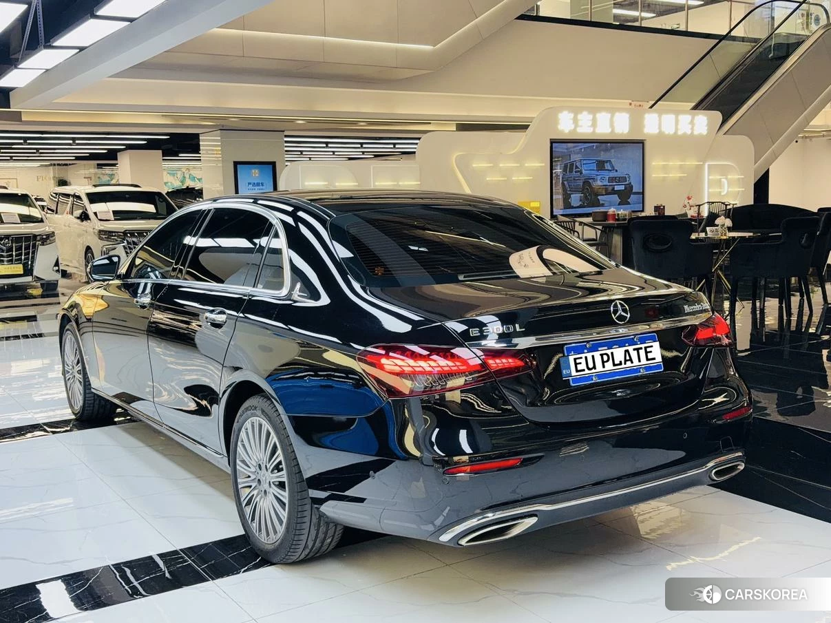 Mercedes-Benz E-class id 4452556 из Китая 8