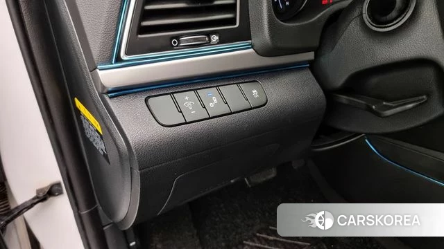 Hyundai Avante AD id 3814499 из Кореи 8